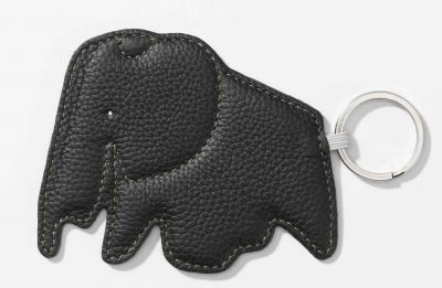 Schwarzer Elefanten-Schlüsselanhänger aus Leder mit silbernem Schlüsselring. Dekorativer Anhänger für Schlüsselbund.